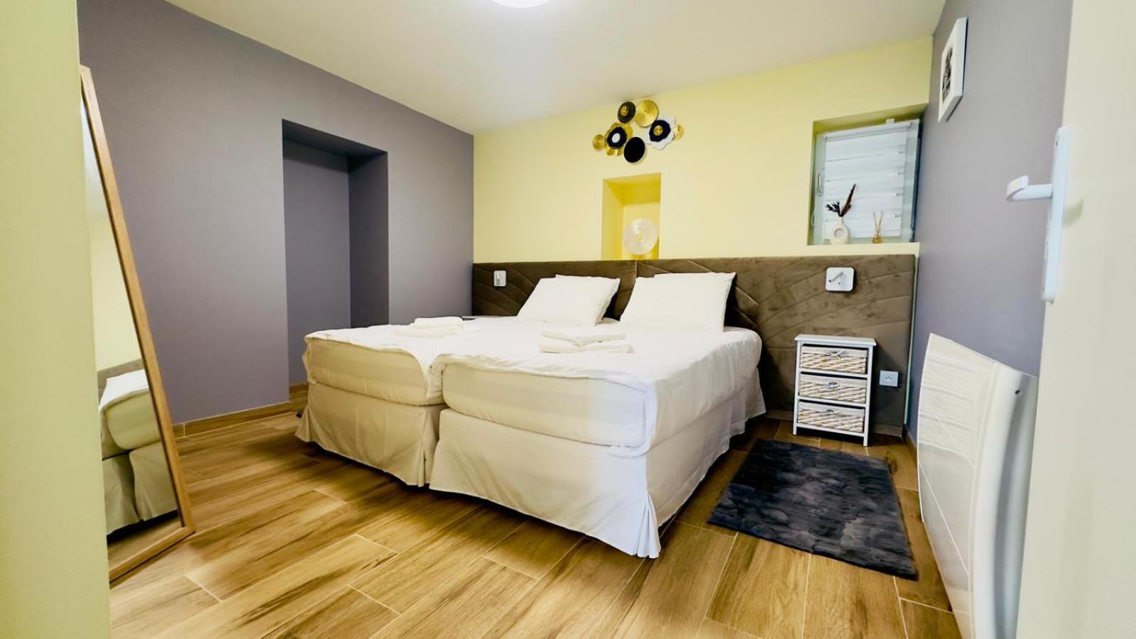 Appartement Cosy A Réminiac Eksteriør billede